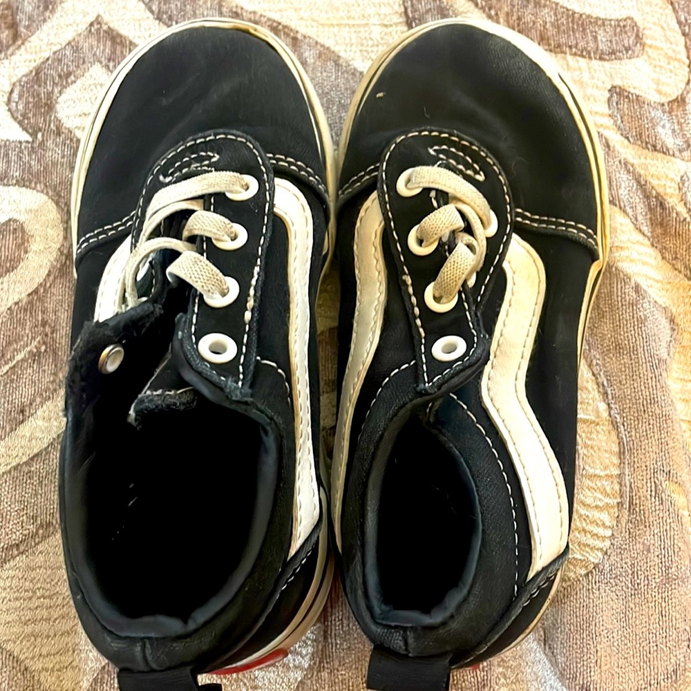 Vans Low Top Shoes Sneakers Size 8 Toddler Black White Stripe Lace Slip On